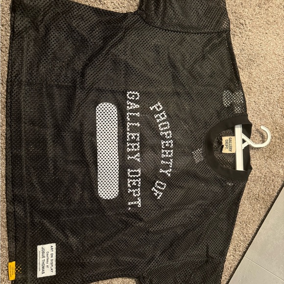 New authentic gallery dept mesh shirt